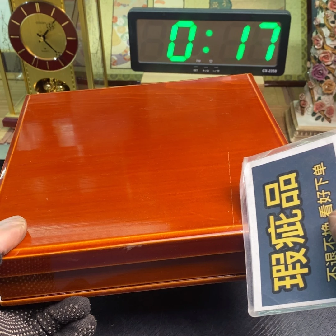 摆件有瑕疵有瑕疵有瑕疵