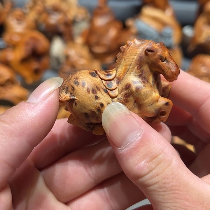 柏木（崖柏）点点关注