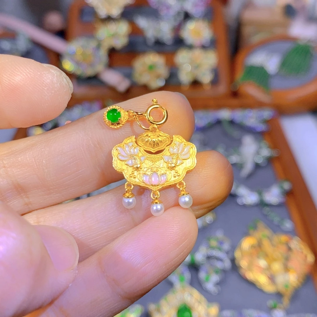 颈饰银S925镶嵌翡翠