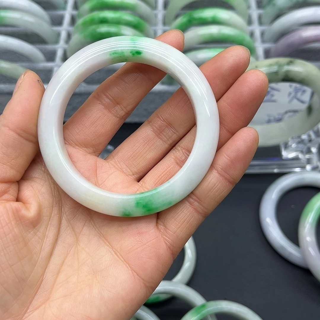 青***.一图一物，闪购商品