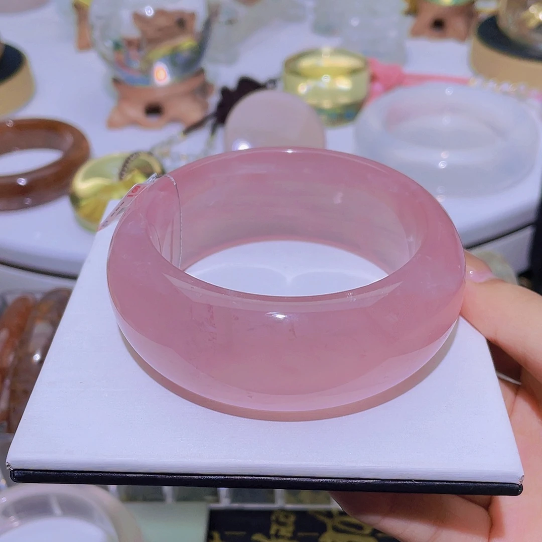 浅***浅水晶手镯未镶嵌粉晶