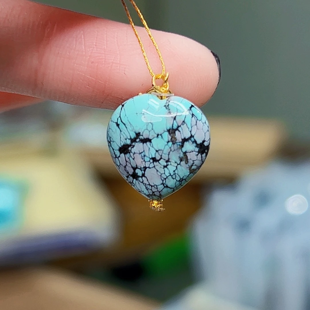 绿松石珠宝奇石18K金镶嵌