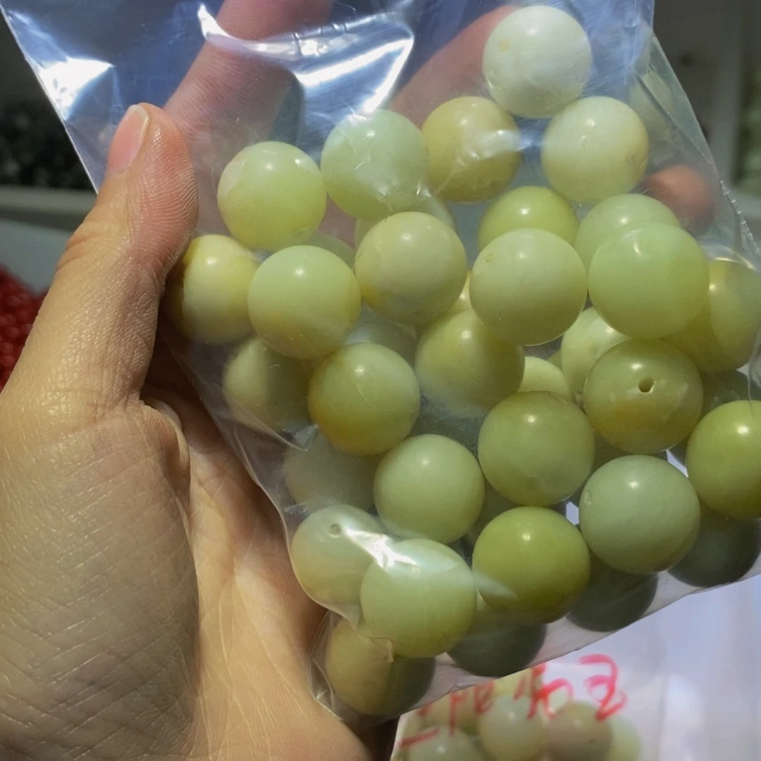 蛇纹石玉其他合金团****喵49