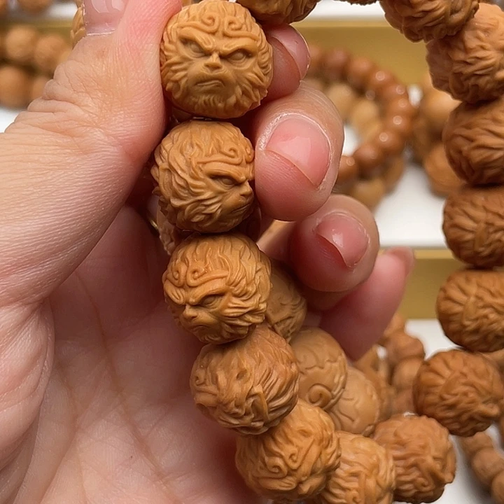 猴头核桃吊坠体验款歪嘴大圣