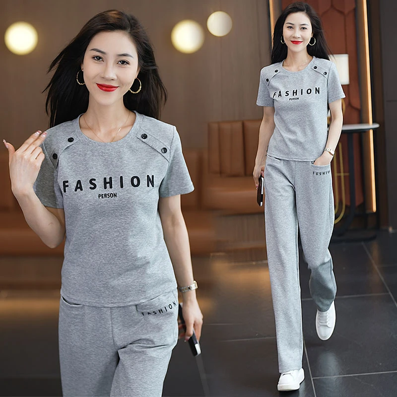 气质减龄运动服套装女2025年夏季新款时髦洋气印花圆领短袖两件套