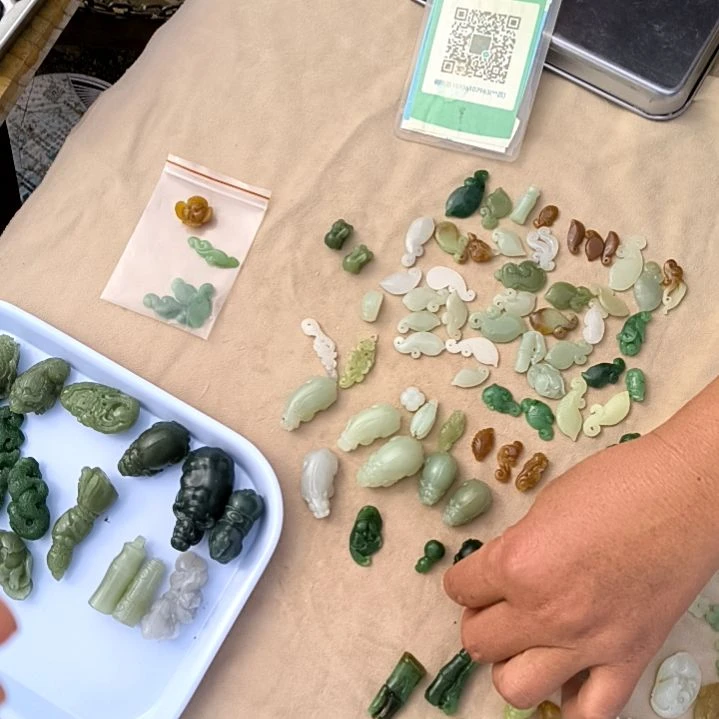 和田玉未镶嵌吊坠(不含链)