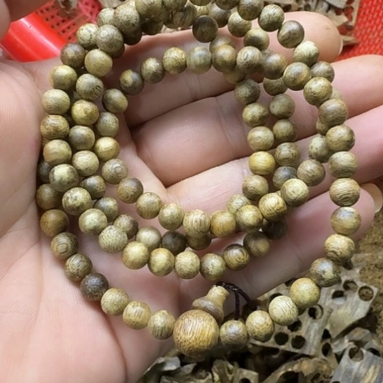 沉香碎屑沉香卡6多圈11克