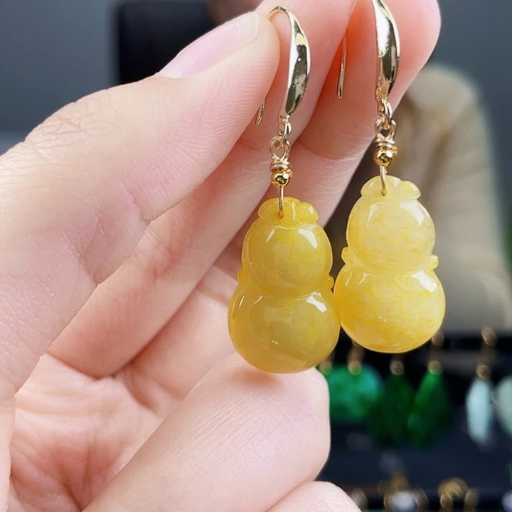 翡翠耳饰未镶嵌饰品