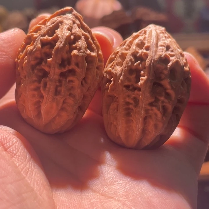 吊坠文玩核桃楸玥核124