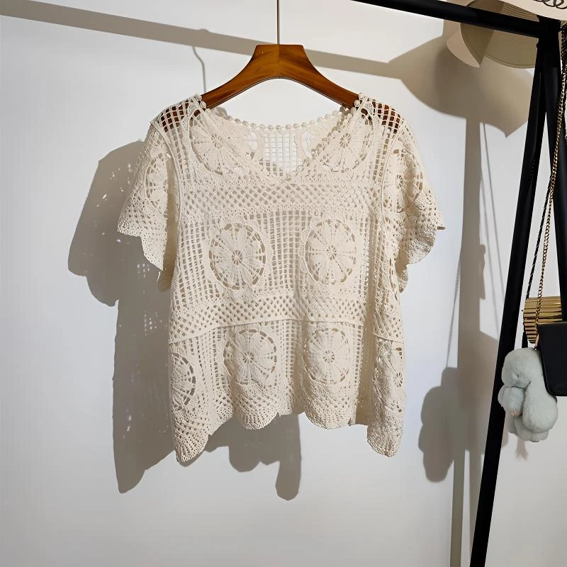 法式v领薄款镂空短袖针织衫夏季韩版叠穿罩衫洋气外搭米色上衣女