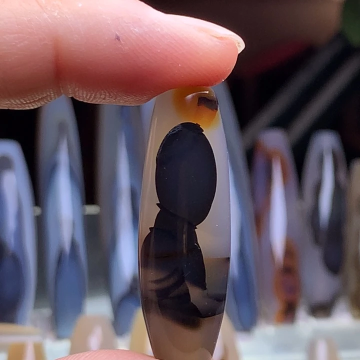 玛瑙/玉髓颈饰未镶嵌18