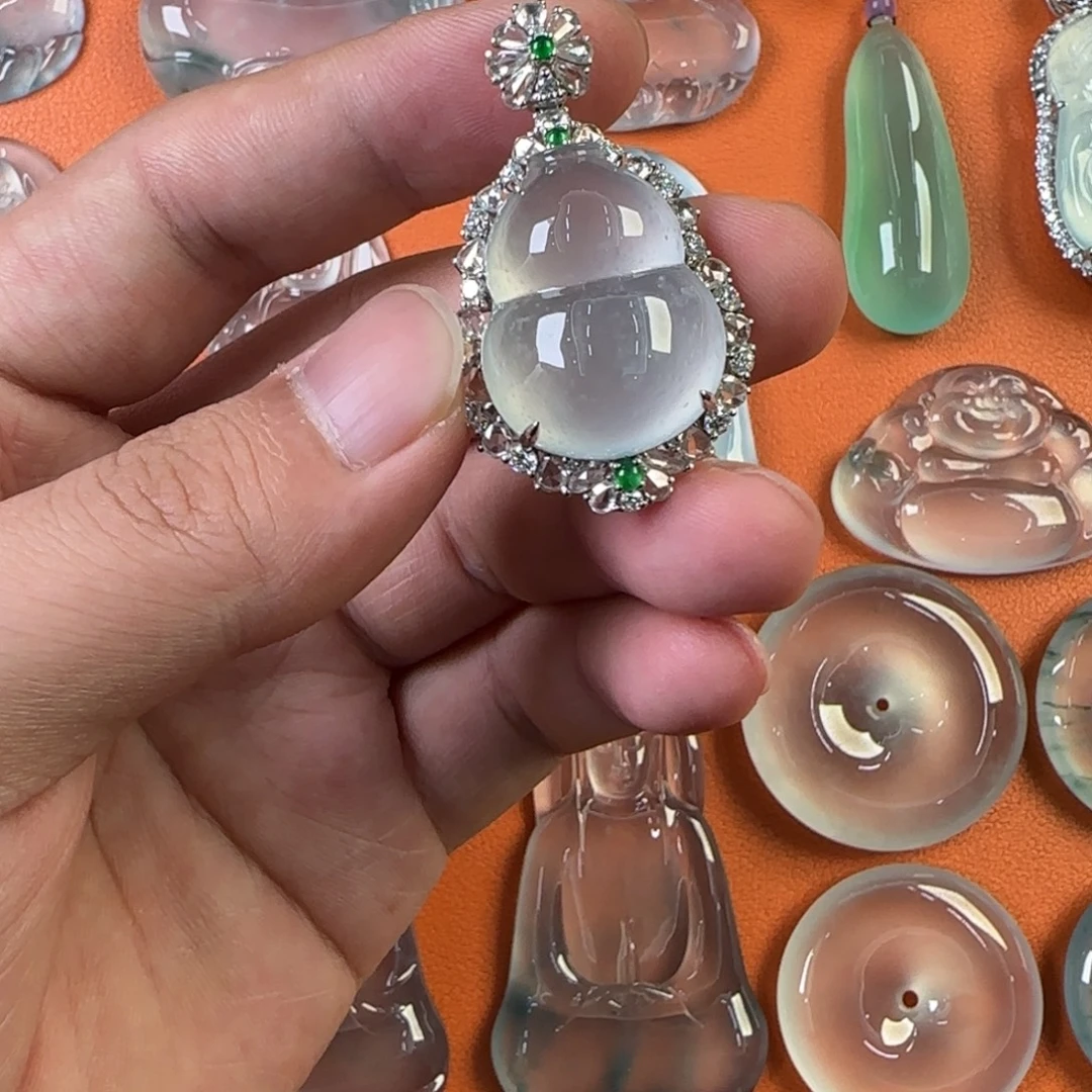 定制翡翠未镶嵌天然