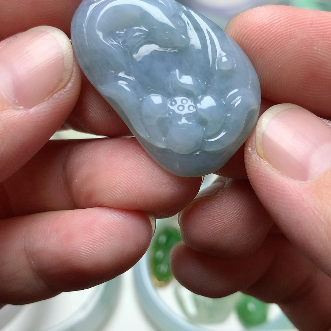 颈饰未镶嵌翡翠鱼