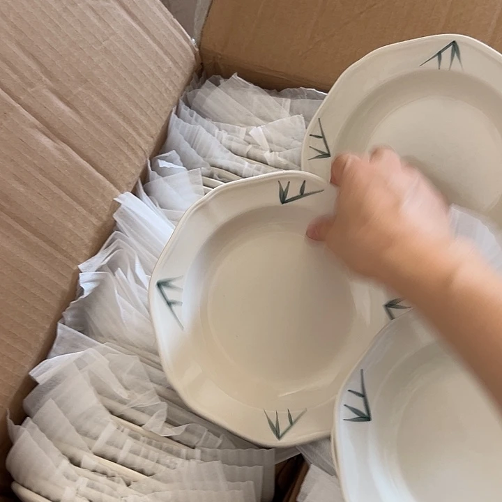 瓷片默认瑕疵商品山竹绿色深盘3个