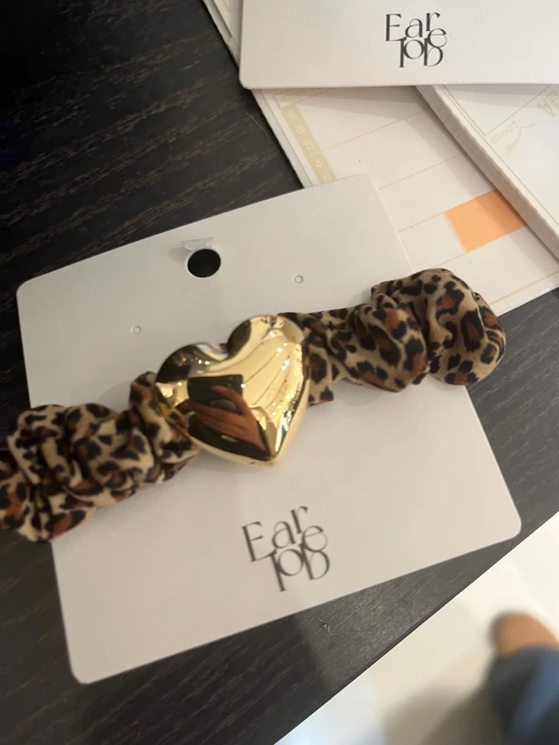 韩国东大门饰品桃