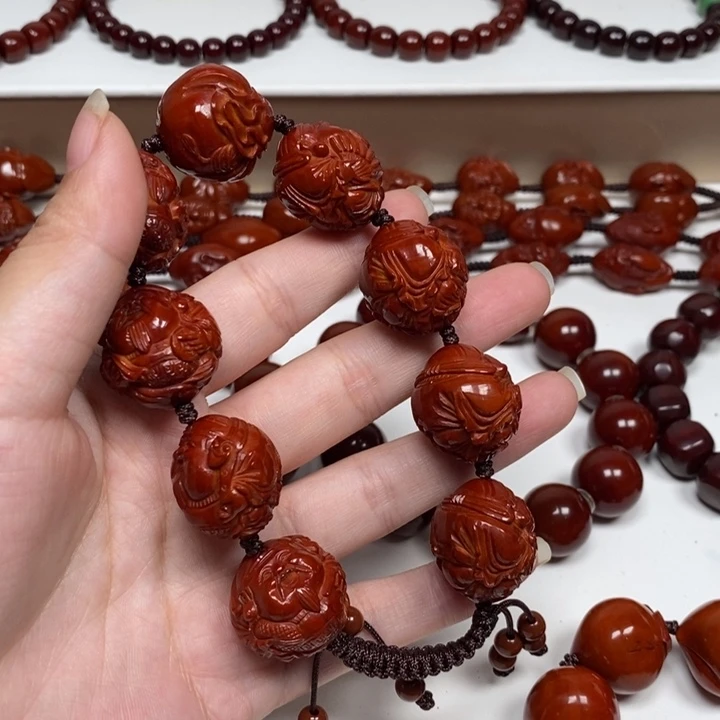 唯***一橄榄核雕刻工艺的发展