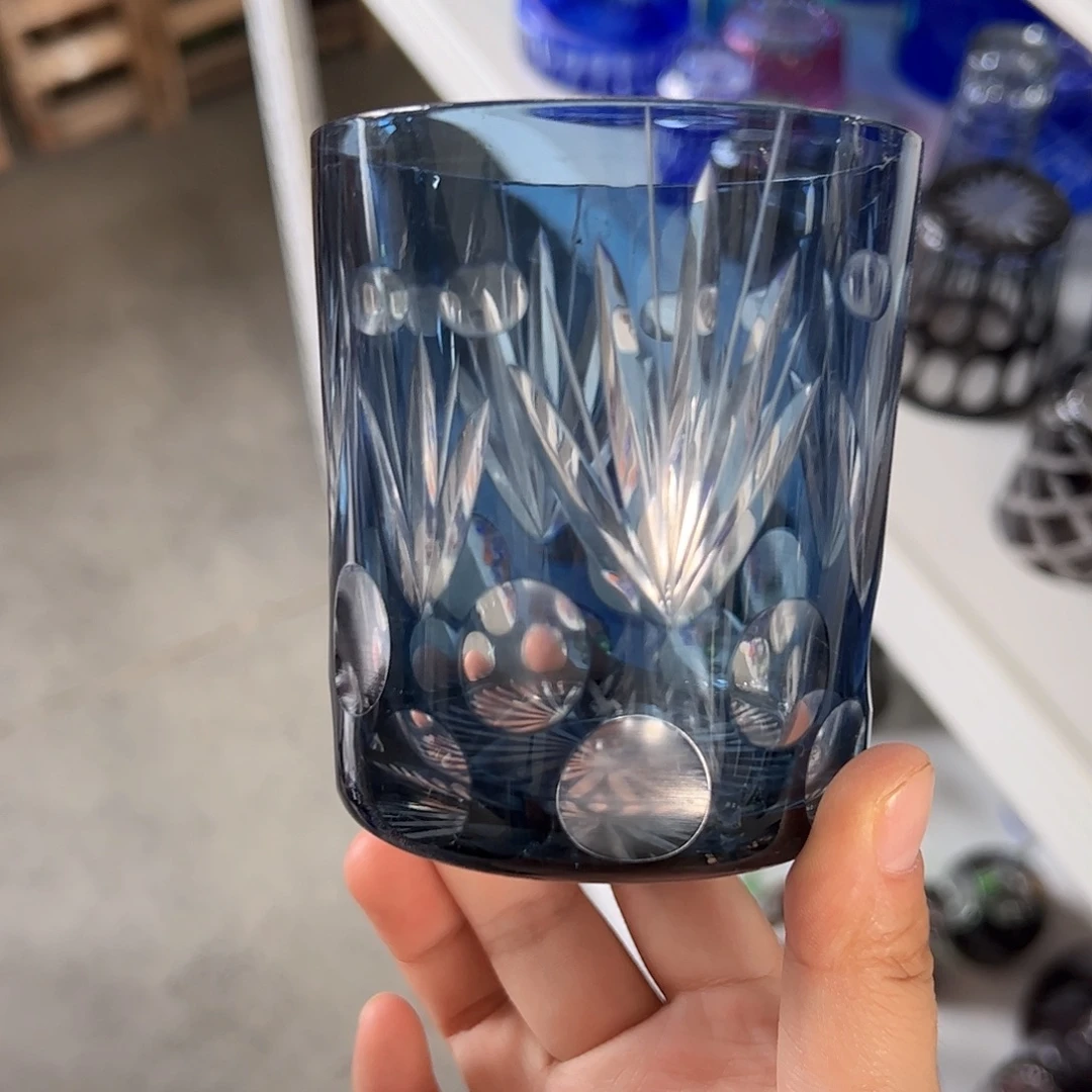 水晶玻璃平底款微瑕一个