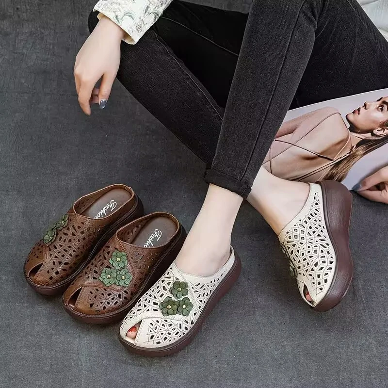 坡跟鱼嘴女士妈妈凉鞋真皮复古外穿民族风国潮风露趾包头凉拖鞋女