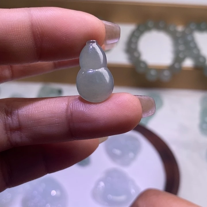 翡翠颈饰未镶嵌天然翡翠福禄