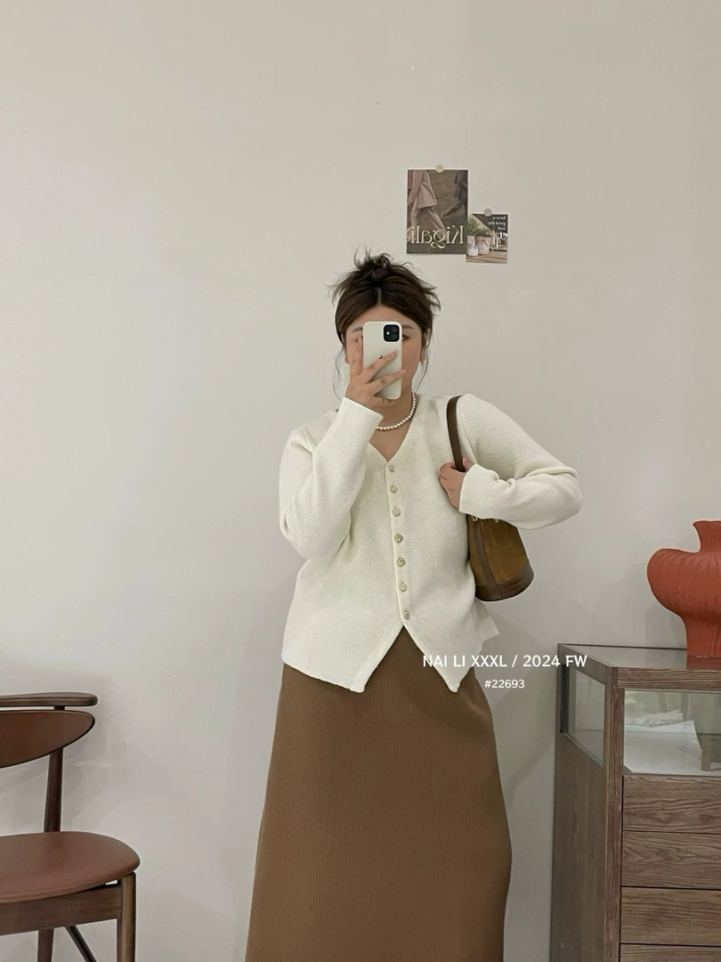 【JINGJIJI】大码女200斤胖mm显瘦休闲开叉长袖外套宽松针织开衫