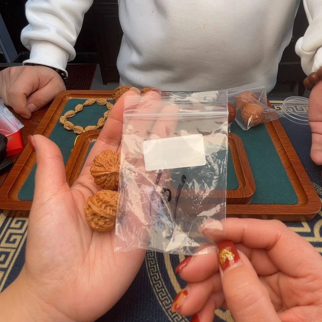 文玩核桃把件蚂蚁球