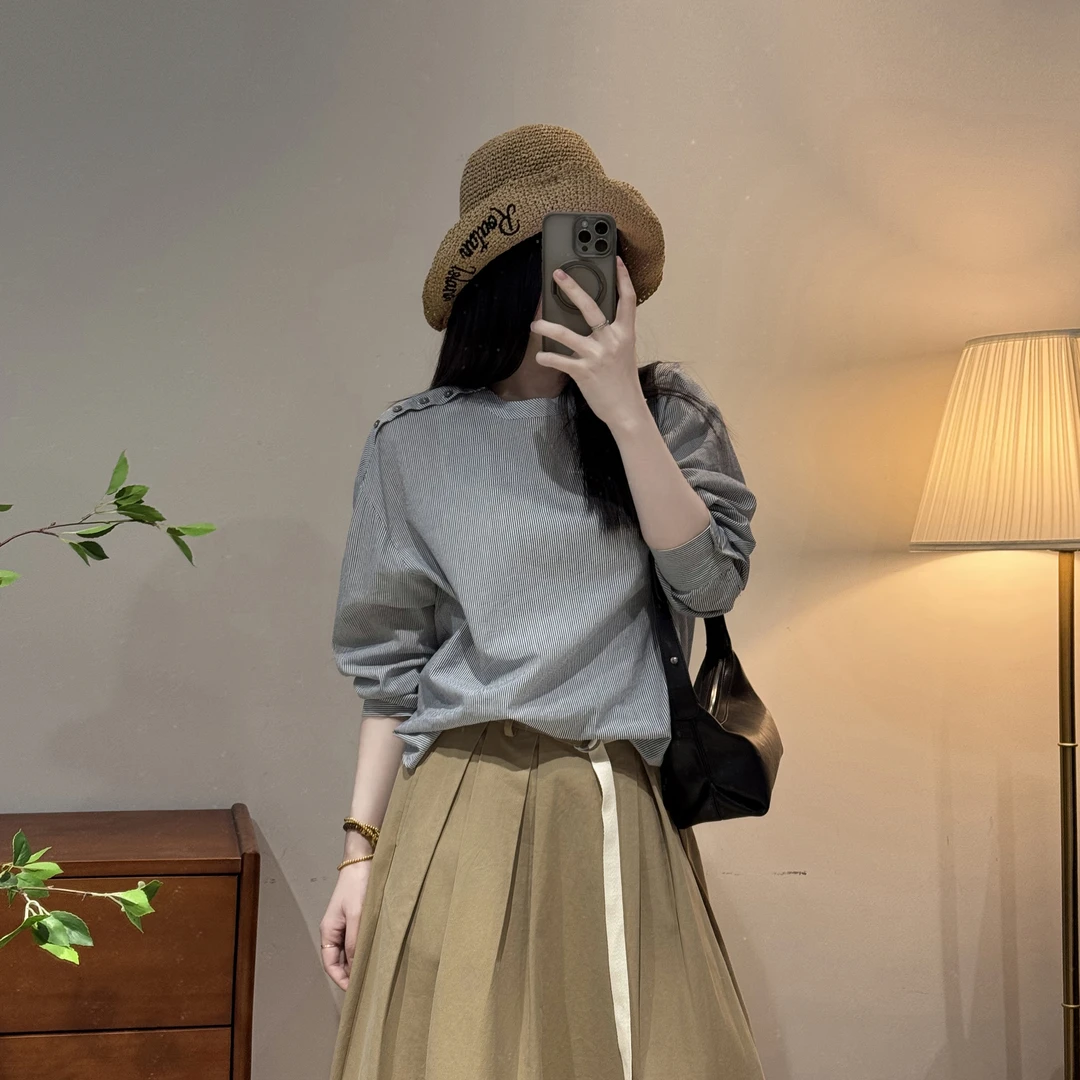 【肩扣衬衫】休闲不规则扣子设计立领条纹长袖衬衫女-M25106335