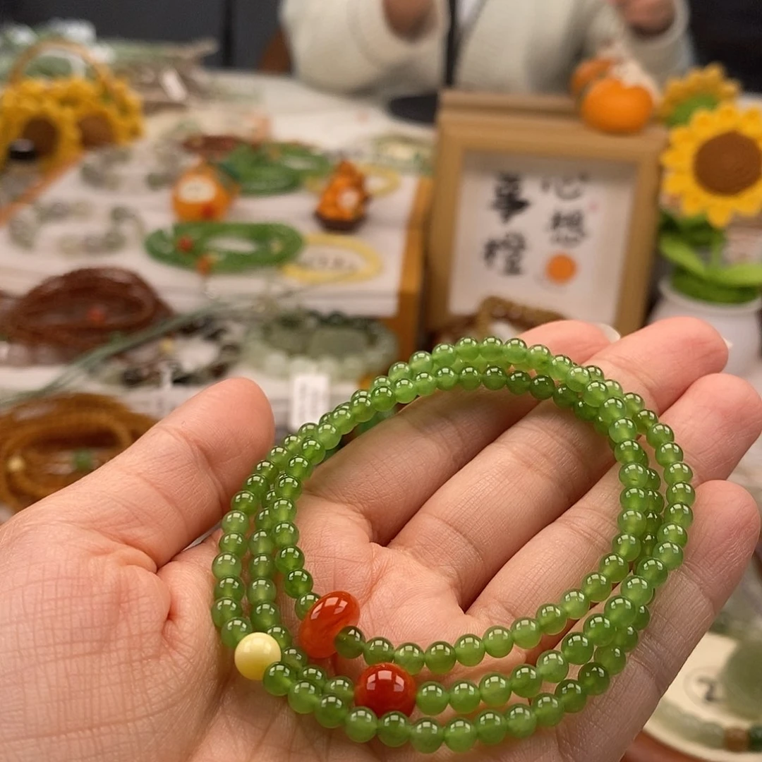 和田玉（碧玉）手串未镶嵌散****忆