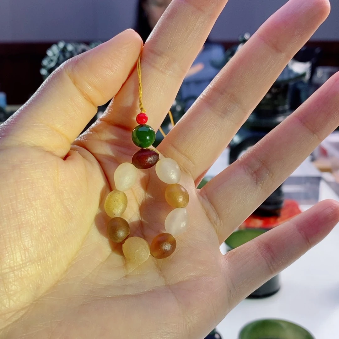 未镶嵌颈饰玛瑙/玉髓