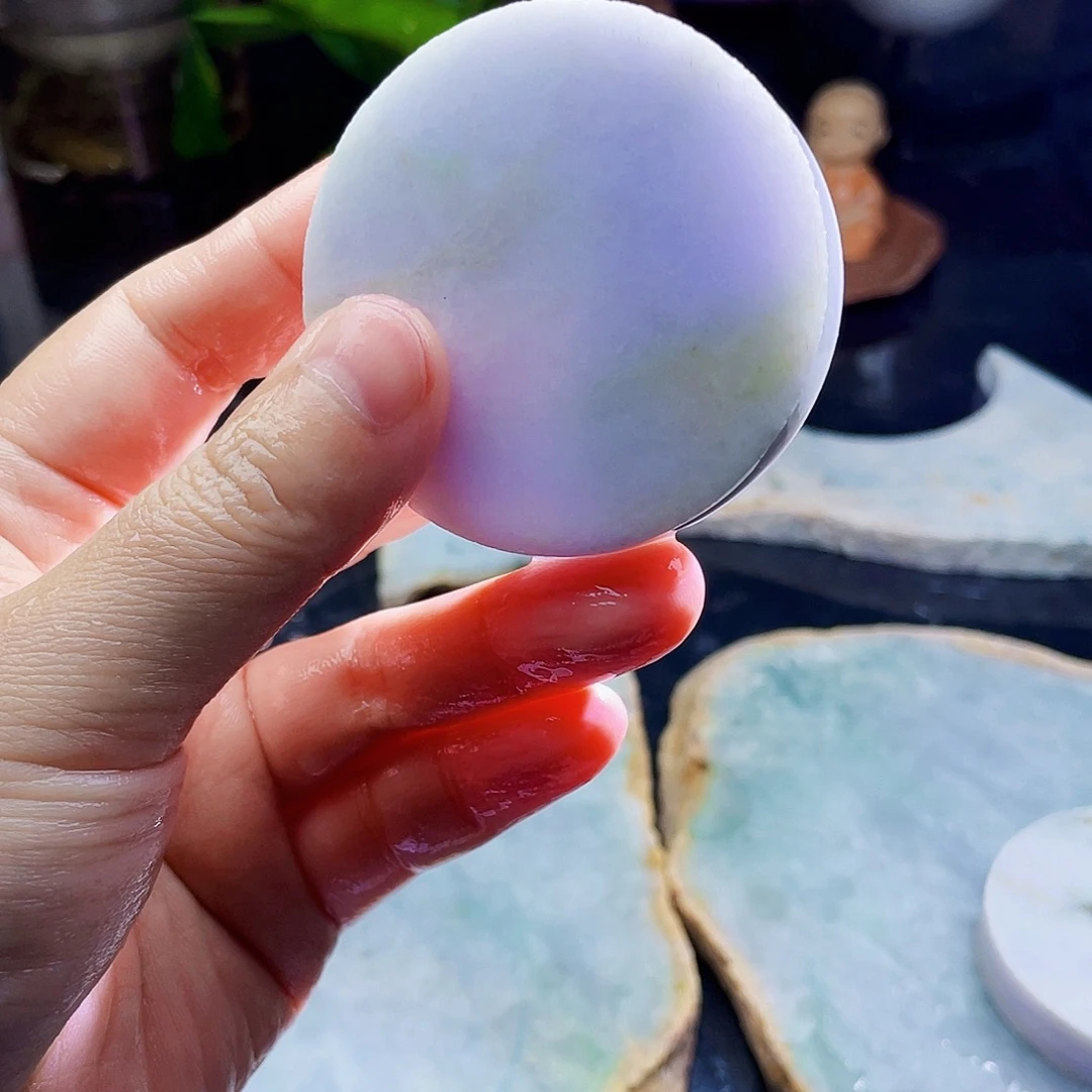 翡翠未镶嵌颈饰毛料23