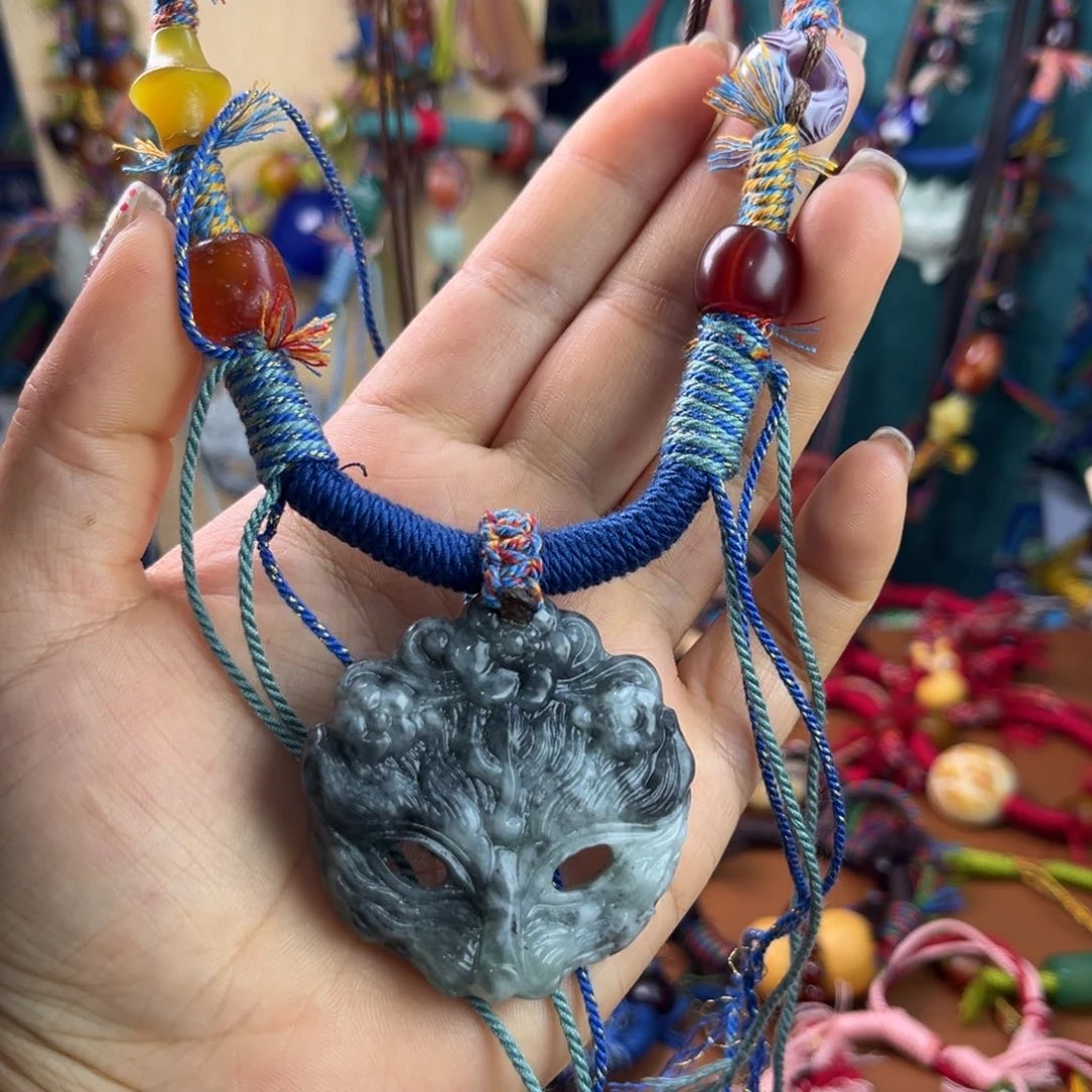 玛瑙/玉髓颈饰未镶嵌