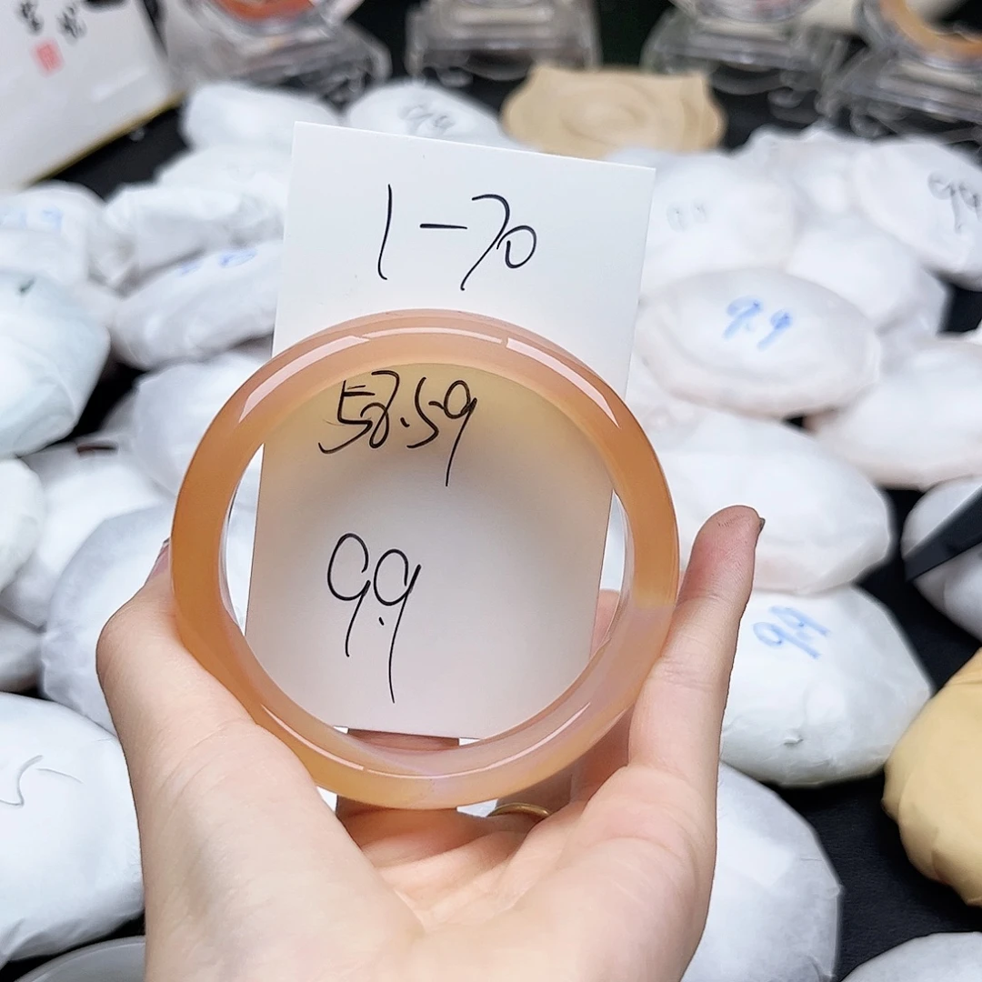 未镶嵌手镯石英质玉1.70