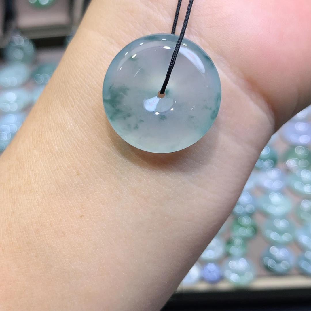 翡翠未镶嵌颈饰平安扣 23.1*5.8