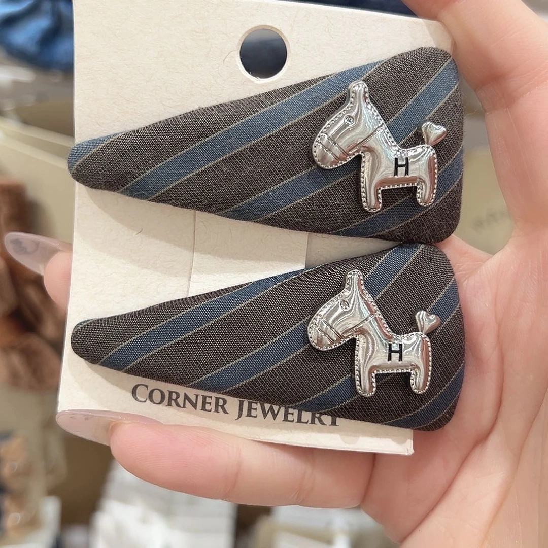 仿珍珠非金属条纹小马掰掰夹