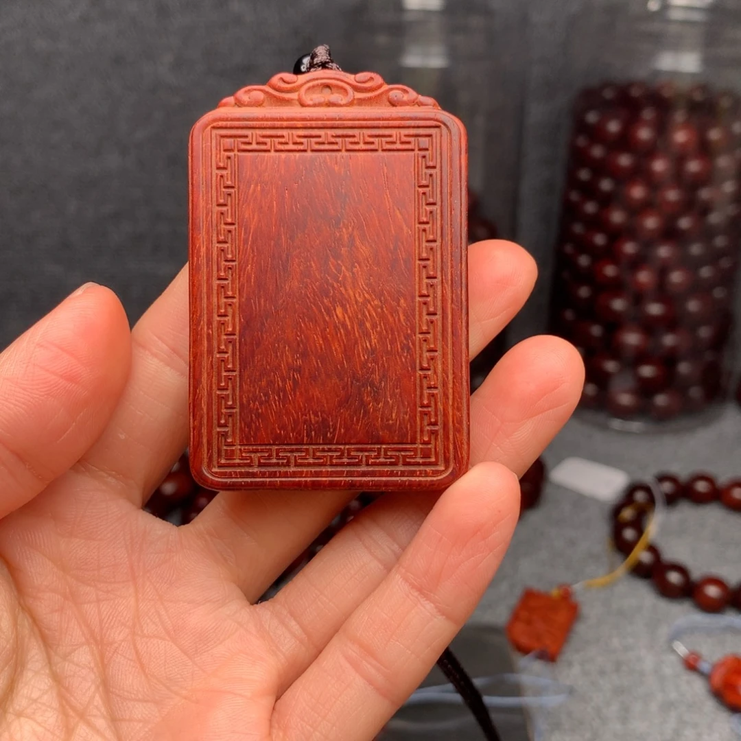 Z***Z吊坠檀香紫檀（小叶紫檀）