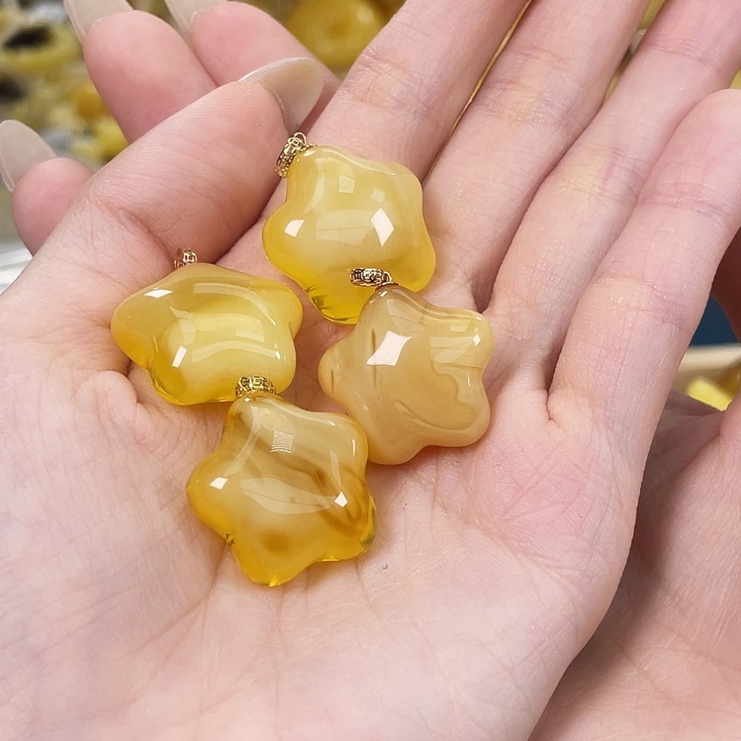 18K金镶嵌琥珀珠宝奇石琥珀蜜蜡J4多样性发其一