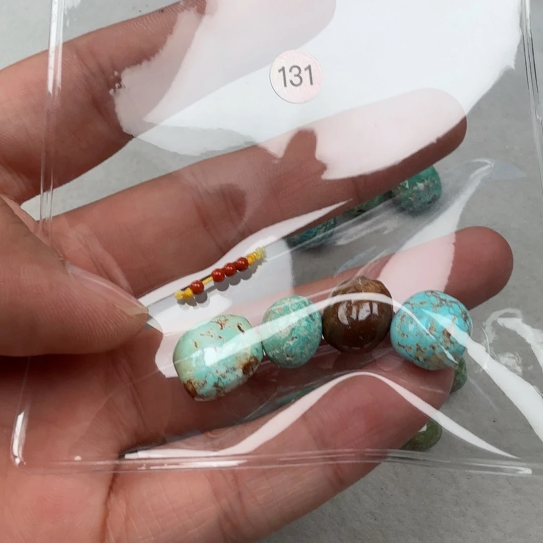 采***娘未镶嵌南红玛瑙珠宝奇石