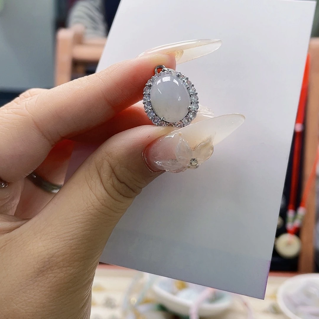 翡翠未镶嵌颈饰天然翡翠Ａ货