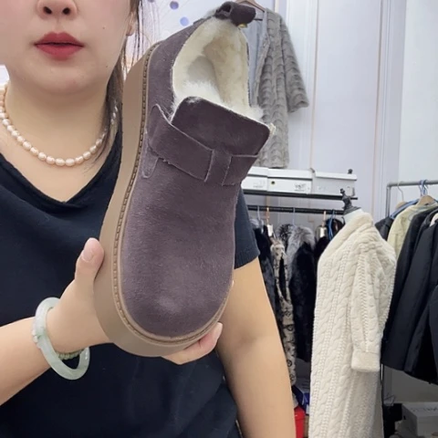 聚酯纤维双面款女士真皮博肯36加厚