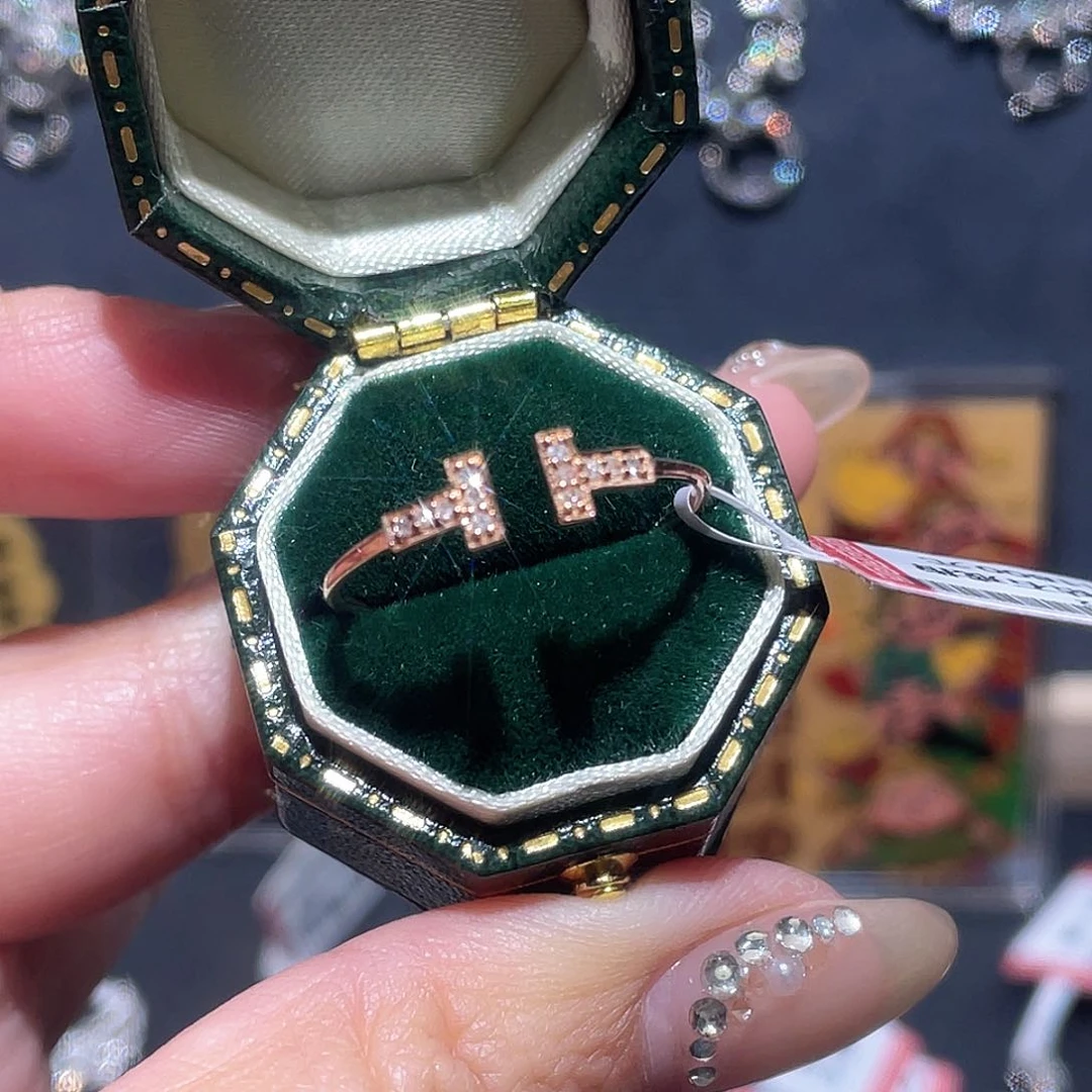 钻石戒指/指环18K金镶嵌