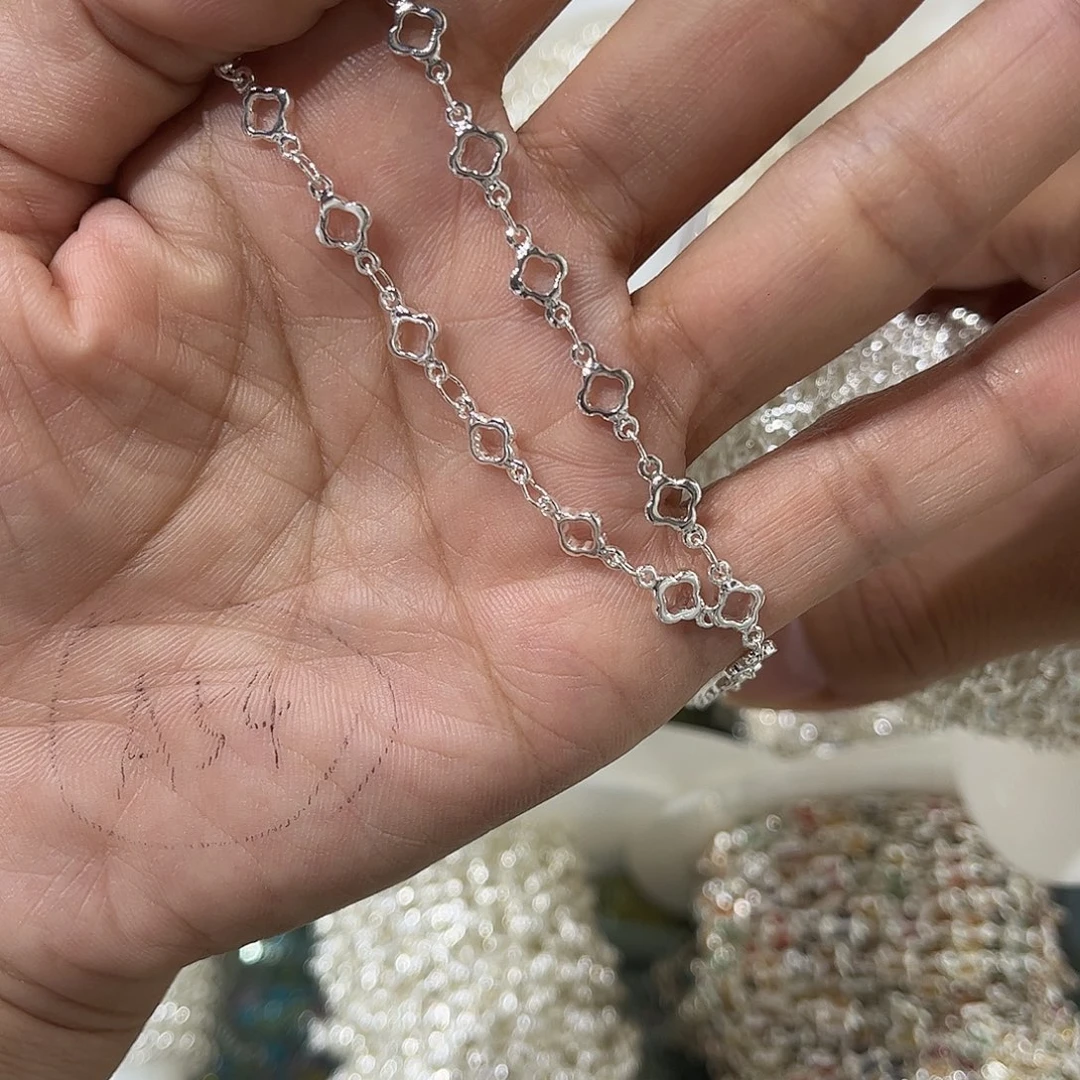 铜镀厚银一米。