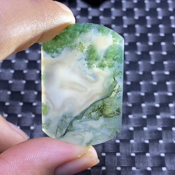 玛瑙/玉髓颈饰未镶嵌自*神