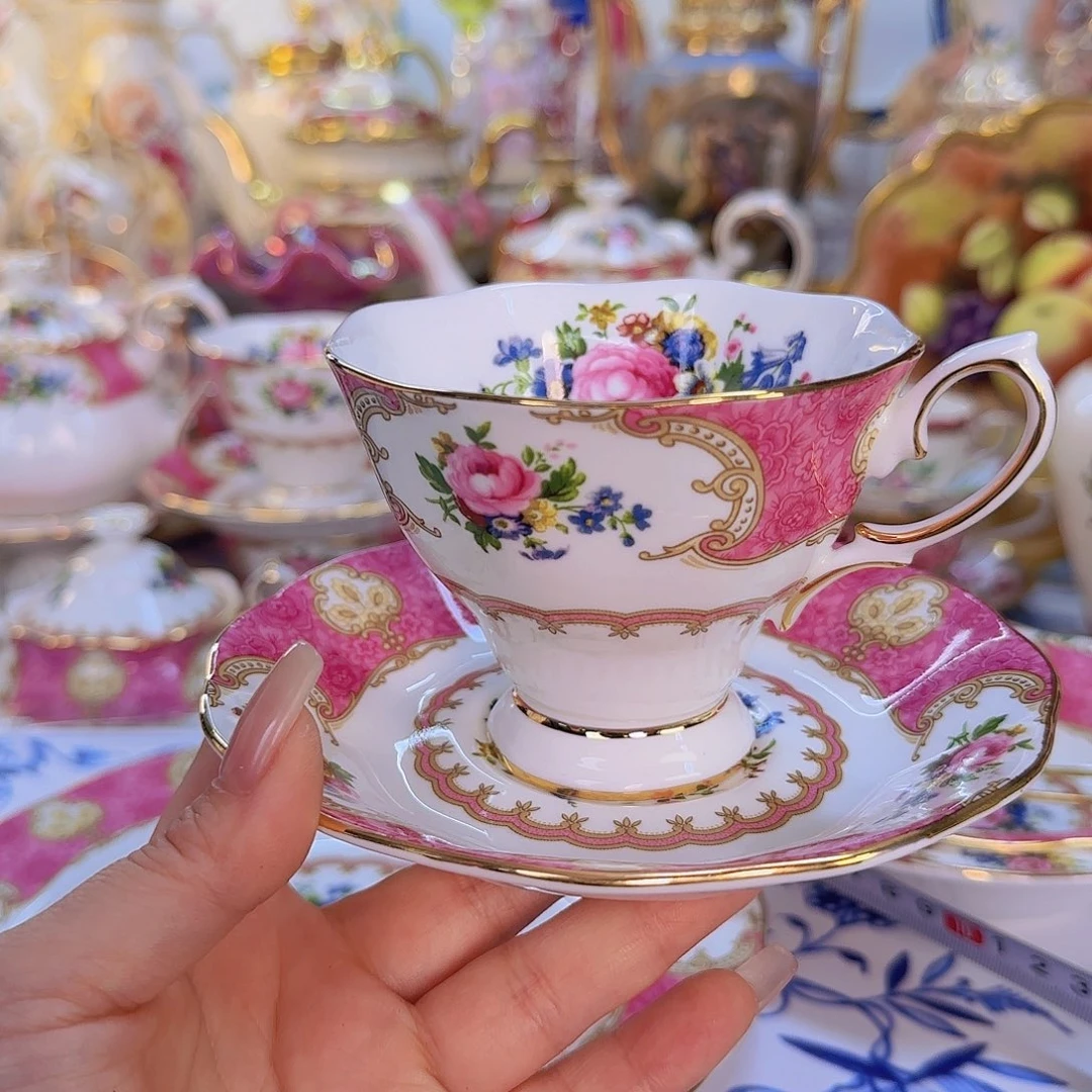 摆件欧洲瓷器收藏鉴赏