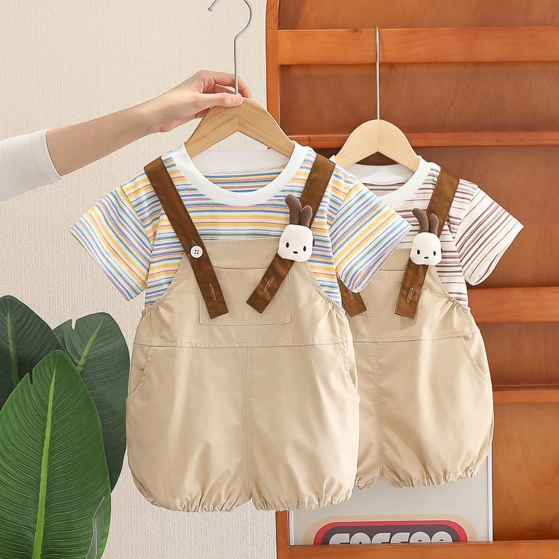 男宝宝夏装背带裤套装2025新款洋气婴儿童男童夏季薄款短袖两件套
