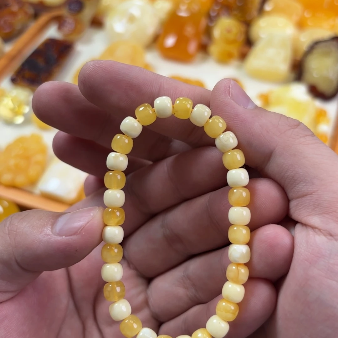 蜜蜡未镶嵌裸石手串