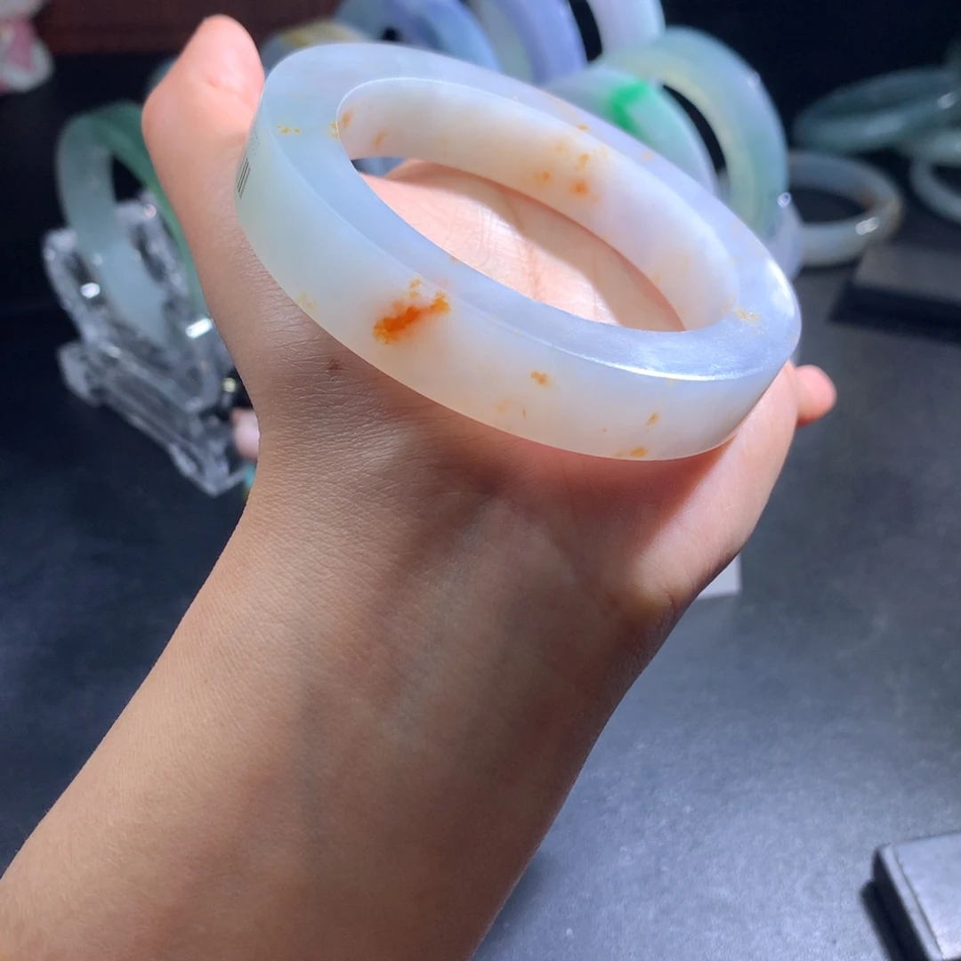 定制翡翠手镯未镶嵌