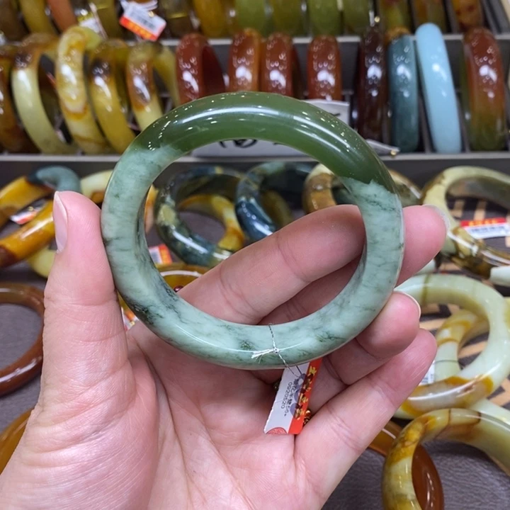 未镶嵌蛇纹石玉手镯