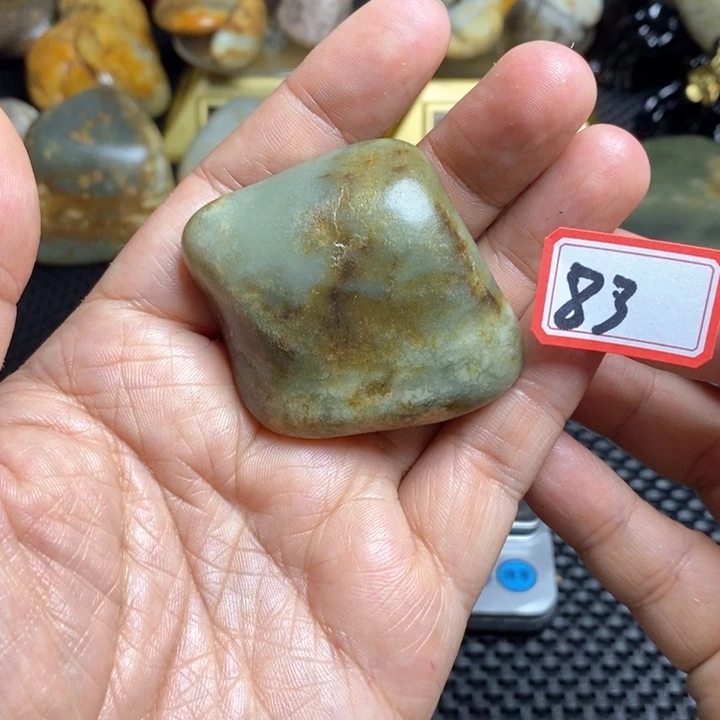 未镶嵌和田玉把件83