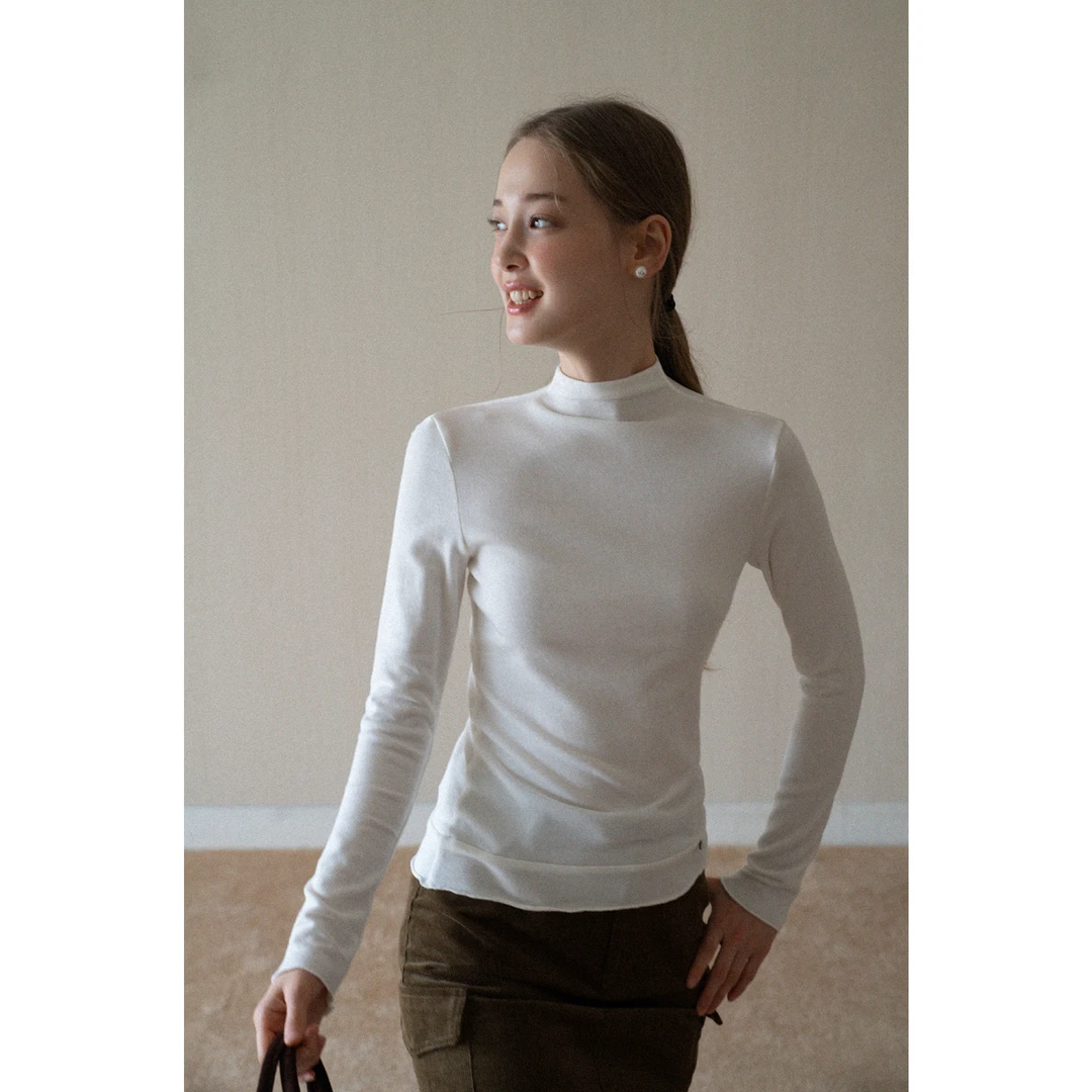 EGGKA半高领卷边长袖正肩T恤简约修身显瘦休闲打底上衣E25A3908AF