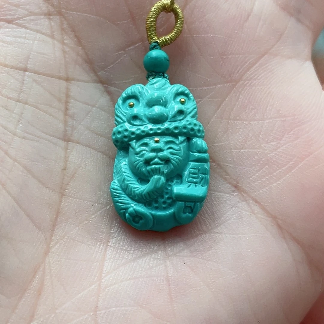 绿松石颈饰未镶嵌