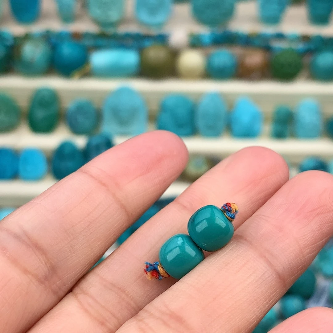 绿松石未镶嵌珠宝奇石7.2